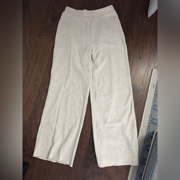 Zara Sweater Pants - Picture 3 of 4